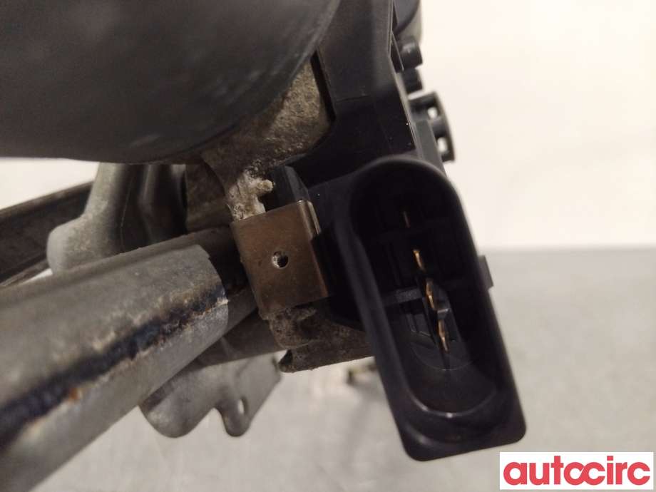 Viskermotor frontrute til Mercedes GLK 2008-2015 (X204) (X204) (MERCEDES|A2048201340)