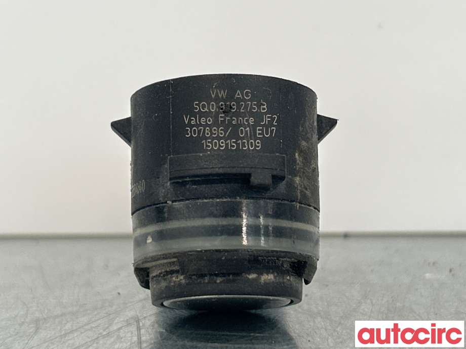 Parkeringssensor foran til VW Passat 2015-2019 (Fase 1) (B8) (B8) (VOLKSWAGEN|5Q0919275B)