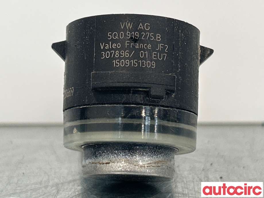 Parkeringssensor foran til VW Passat 2015-2019 (Fase 1) (B8) (B8) (VOLKSWAGEN|5Q0919275B)