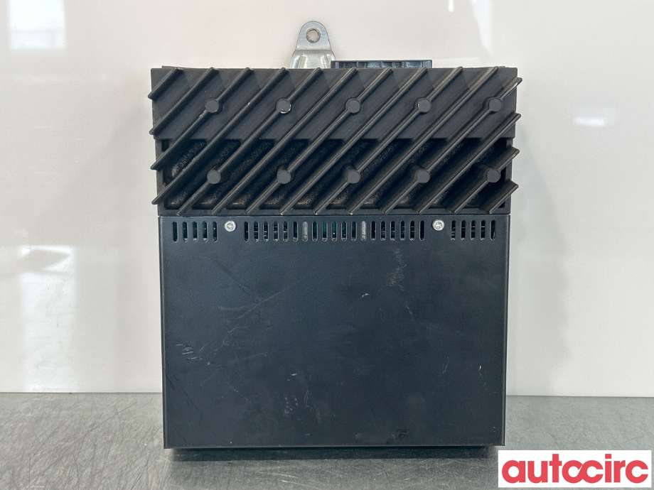 Bilstereo forsterker til BMW X3 2007-2010 (Fase 2) (E83) (E83) (BMW|65129143150)
