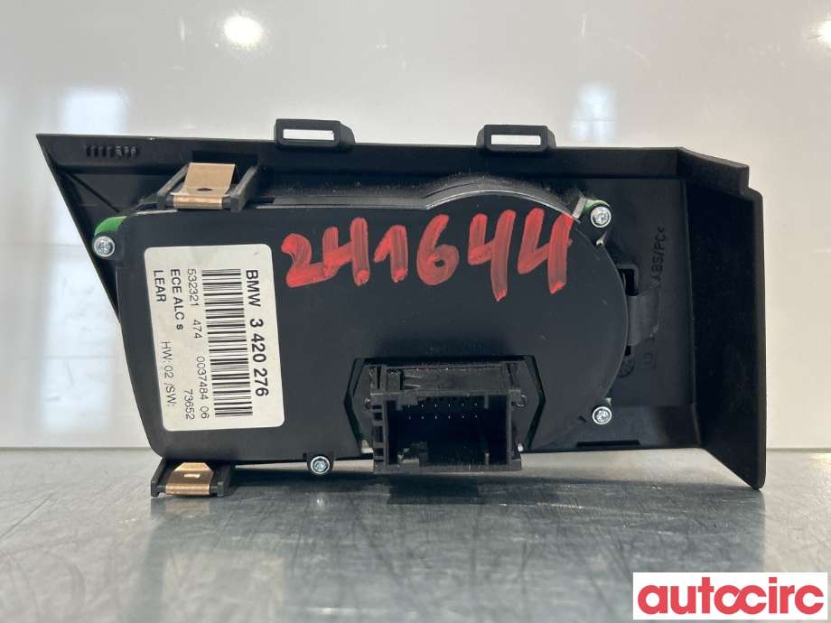 Bryter lys til BMW X3 2007-2010 (Fase 2) (E83) (E83) (BMW|61313420276|3420276)