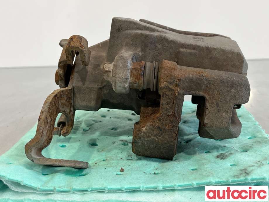 Bremsecaliper høyre bak til Toyota Prius +7 2012-2020 (Type III) (stasjonsvogn) (stasjonsvogn) (TOYOTA|4783012151|)