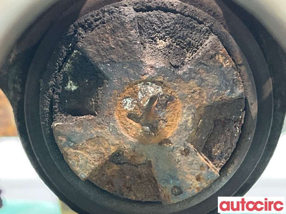 Bremsecaliper høyre bak til Toyota Prius +7 2012-2020 (Type III) (stasjonsvogn) (stasjonsvogn) (TOYOTA|4783012151|)