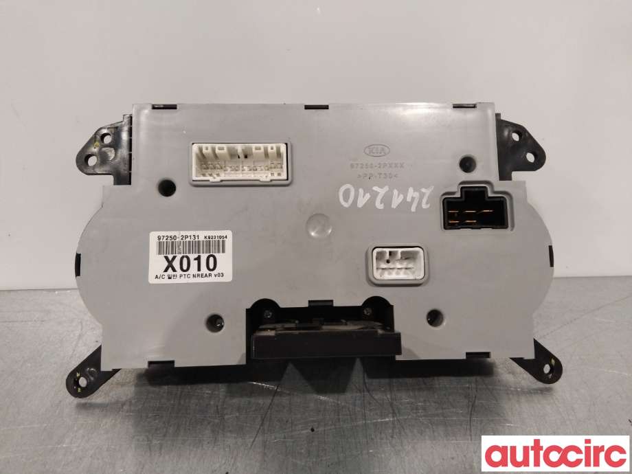 Varmeapparat betjening til Kia Sorento 2011-2015 Type II (KIA|972502P131CA)