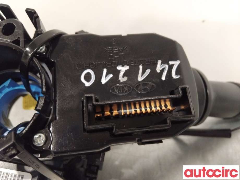 Bryter combi til Kia Sorento 2011-2015 Type II (KIA|934902P070|934202P560CA|934102P530)