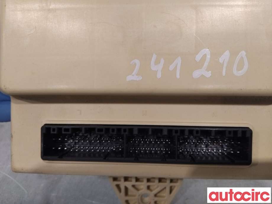 Sikringsboks til Kia Sorento 2011-2015 Type II (KIA|954002P414)
