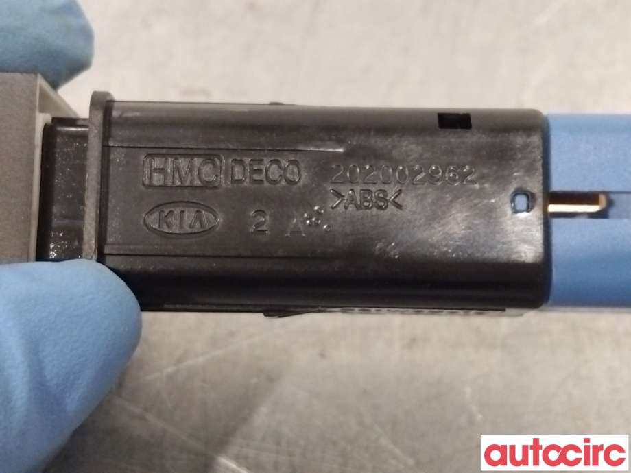 Bryter diverse til Kia Sorento 2011-2015 Type II (KIA|937602P000VA)
