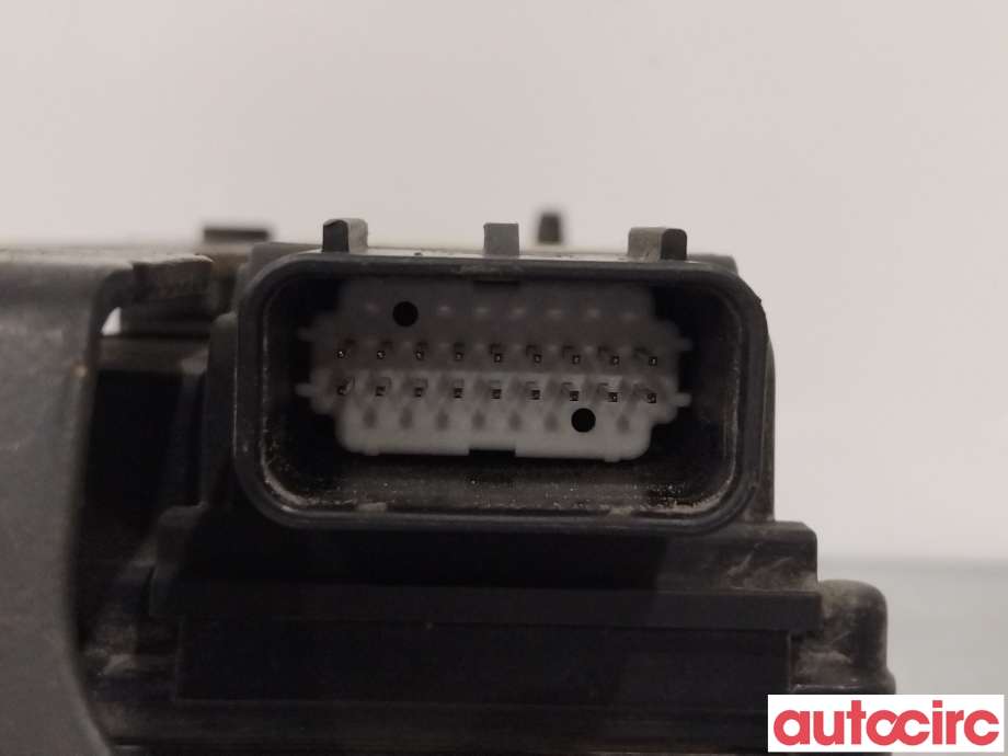 Sensor radar til Ford Mondeo 2011-2014 (Type IV, Fase 2)  (FORD|1823939|AG9N-9G853-CB|AG9N-9G853-CC)