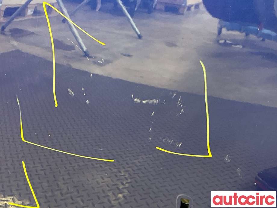 Panser til Ford Focus 2011-2014 (Type III, Fase 1)  (FORD|1797477|PBM51-A16610-AC)