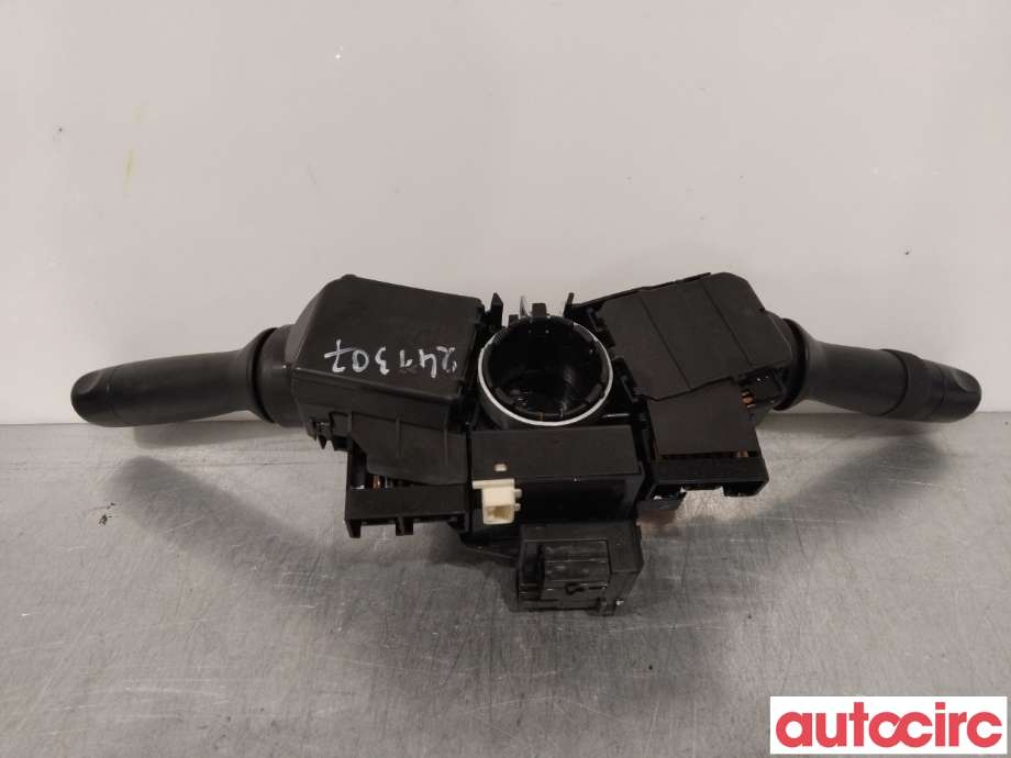 Bryter combi til Toyota Urban Cruiser 2009-2014  (TOYOTA|8430652090|8414052171)