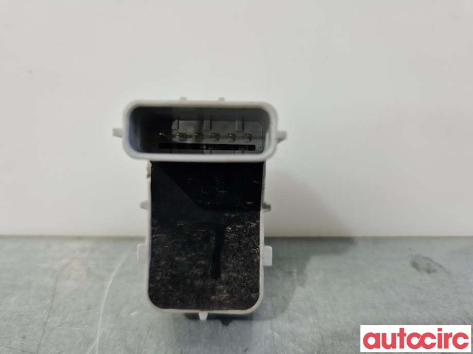 Parkeringssensor foran til Kia Soul 2014-2019 (Type II)  (KIA|95720E40003D|)