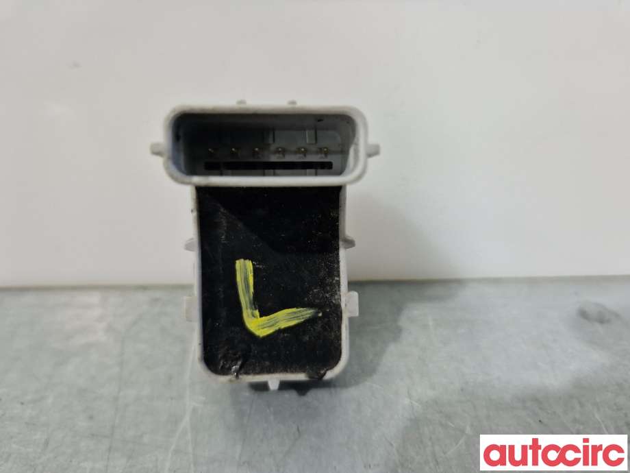 Parkeringssensor foran til Kia Soul 2014-2019 (Type II)  (KIA|95720E40003D|)