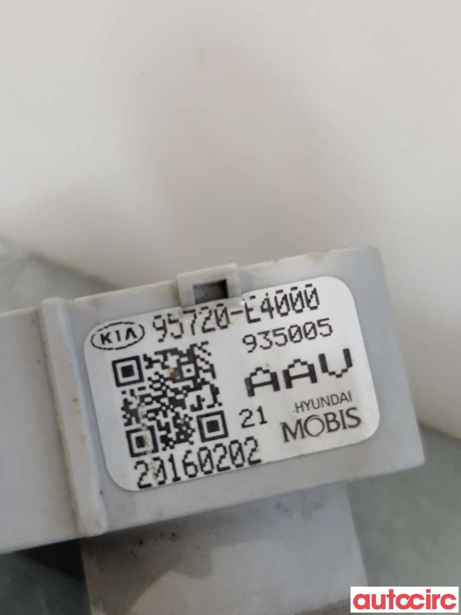 Parkeringssensor foran til Kia Soul 2014-2019 (Type II)  (KIA|95720E40003D|)