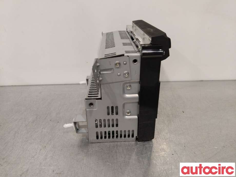 Multimedia display (MCU - Media Controller Unit) til Subaru Outback 2003-2007 (Type III, Fase 1)  (SUBARU|86281AG090)