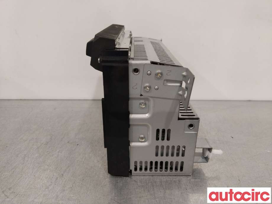 Multimedia display (MCU - Media Controller Unit) til Subaru Outback 2003-2007 (Type III, Fase 1)  (SUBARU|86281AG090)