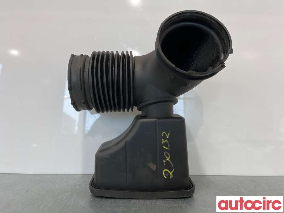 Luftslange innsug til BMW 5-Serie, 2003-2010 (E60/E61) (E60/E61) (BMW|13717521029)