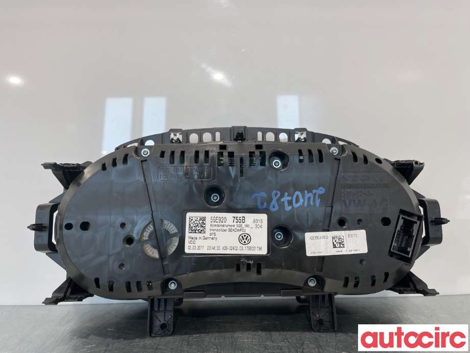 Instrumentpanel til VW e-Golf 2017-2020 (Fase 2)  (VOLKSWAGEN|5GE920755B)
