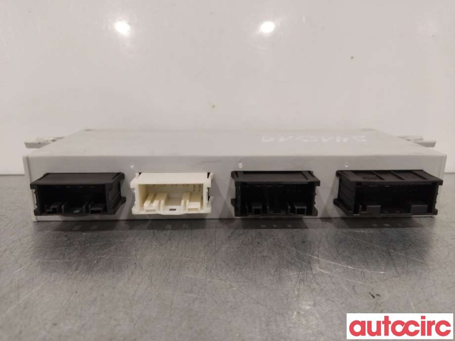 Styreenhet elektrisk bakluke til BMW 5-Serie 2010-2017 (F10/F11) (F10/F11) (BMW|61357394651|61357304901)