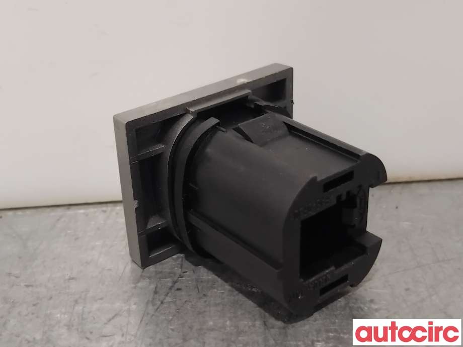 Bryter rutevarme til Ford Focus 2008-2010 (Type II, Fase 2)  (FORD|1559586||8V4T18C621AB)