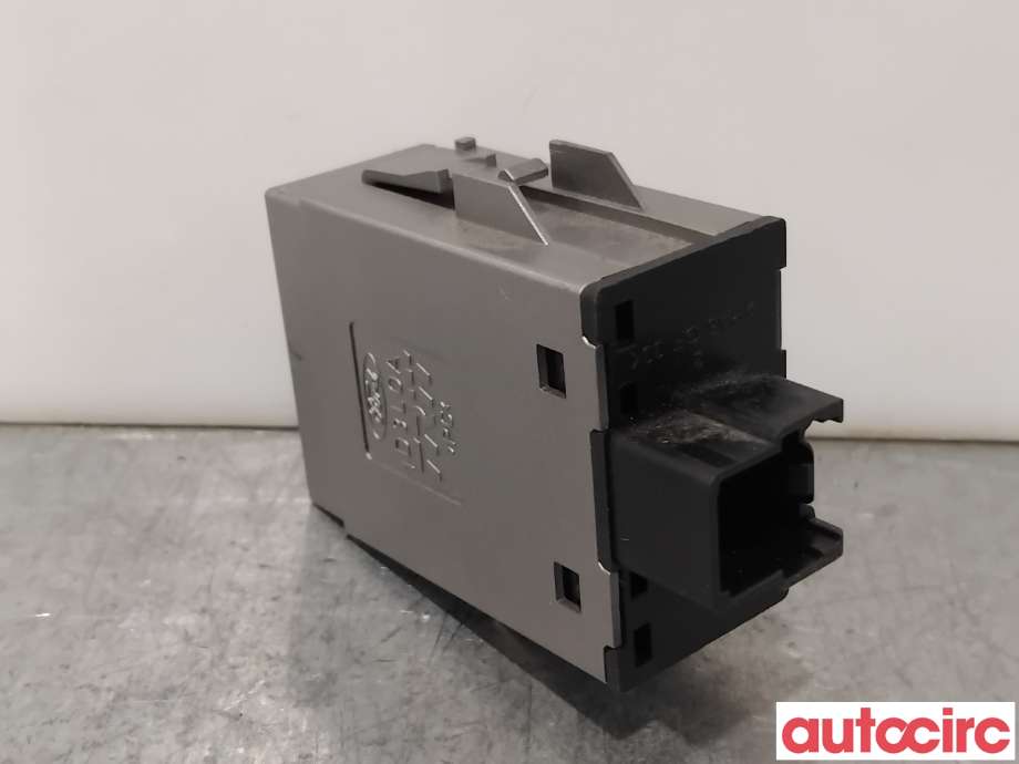 Bryter setevarme til Ford Focus 2008-2010 (Type II, Fase 2)  (FORD|1559535||8V4T-19K314-AB)