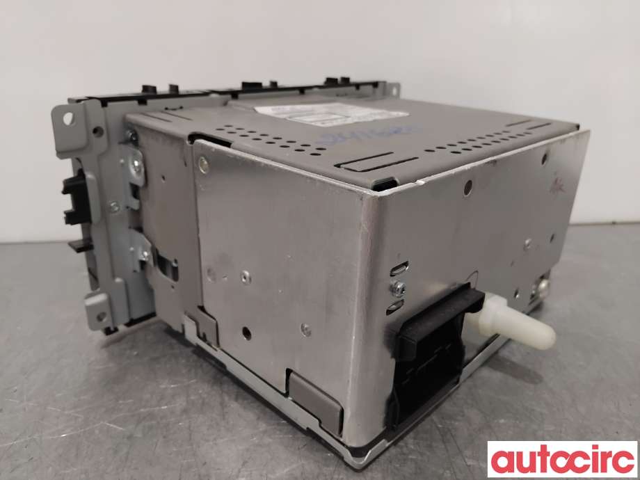 Bilstereo til Ford Focus 2008-2010 (Type II, Fase 2)  (FORD|1818662|KW2000|8M5T-18C815-AC)