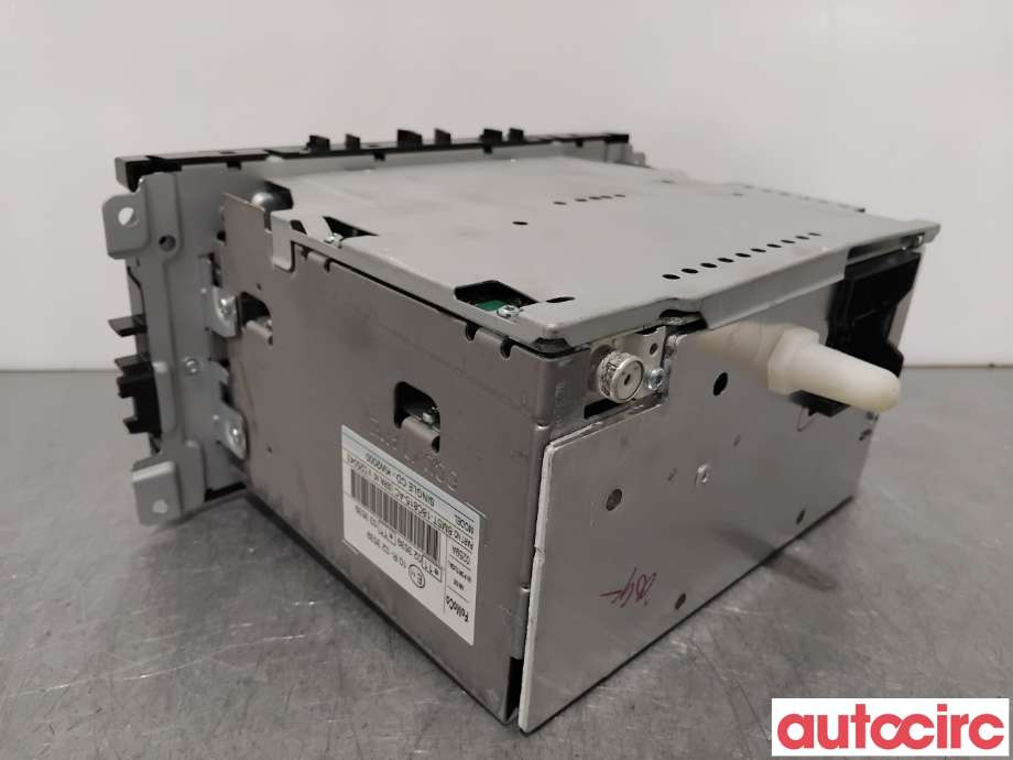 Bilstereo til Ford Focus 2008-2010 (Type II, Fase 2)  (FORD|1818662|KW2000|8M5T-18C815-AC)