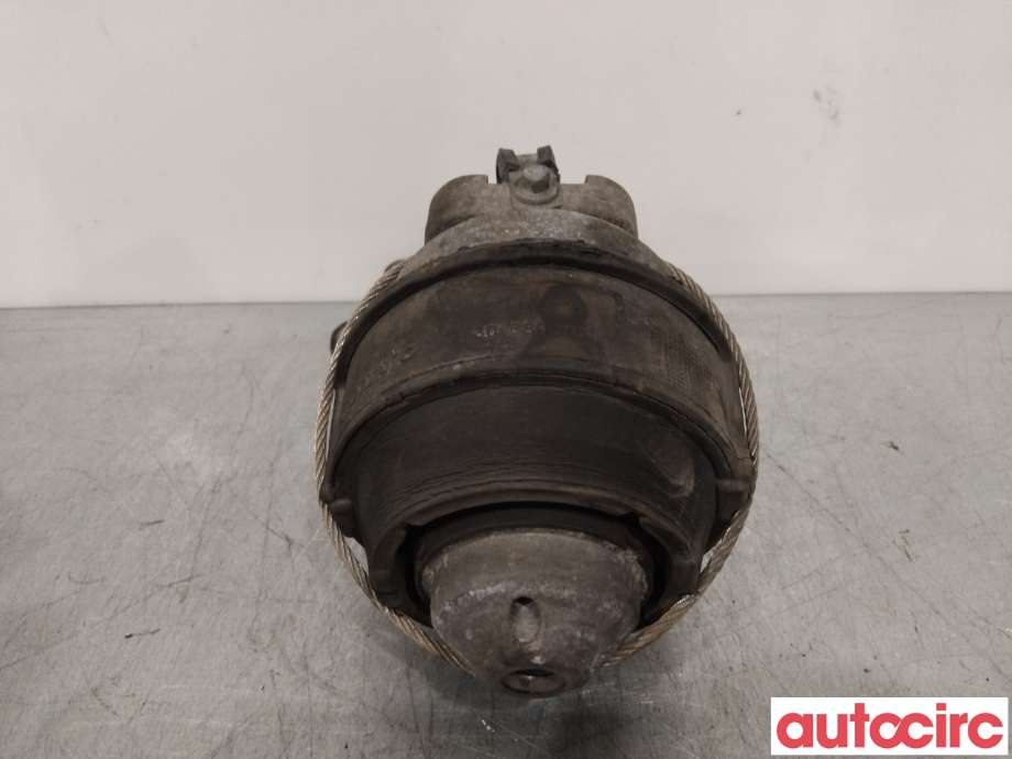 Motorfeste til Volvo V70 2005-2007 (Type II, Fase 2)  (VOLVO|30680751|30741567)