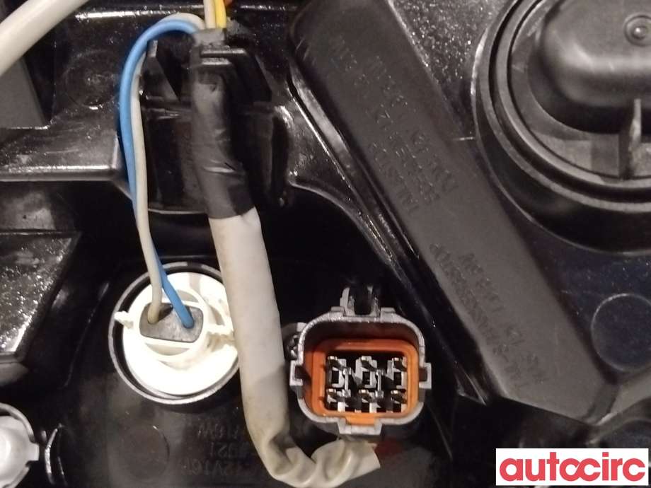Baklykt venstre til Kia Soul 2014-2019 (Type II)  (KIA|92401E4020|)