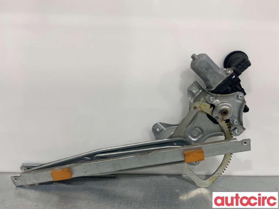 Ruteheis høyre foran til Toyota Auris 2007-2010 (Type I, Fase 1)  (TOYOTA|6981002320|)