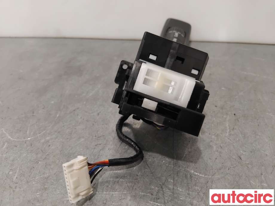Bryter blink til Volvo V60 2010-2013 (Type I, Fase 1)  (VOLVO|31327904||31334647)