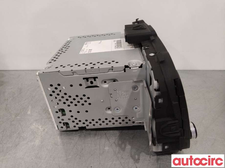 Bilstereo navigasjon til Kia Soul 2014-2019 (Type II)  (KIA|96560E4110CA|)