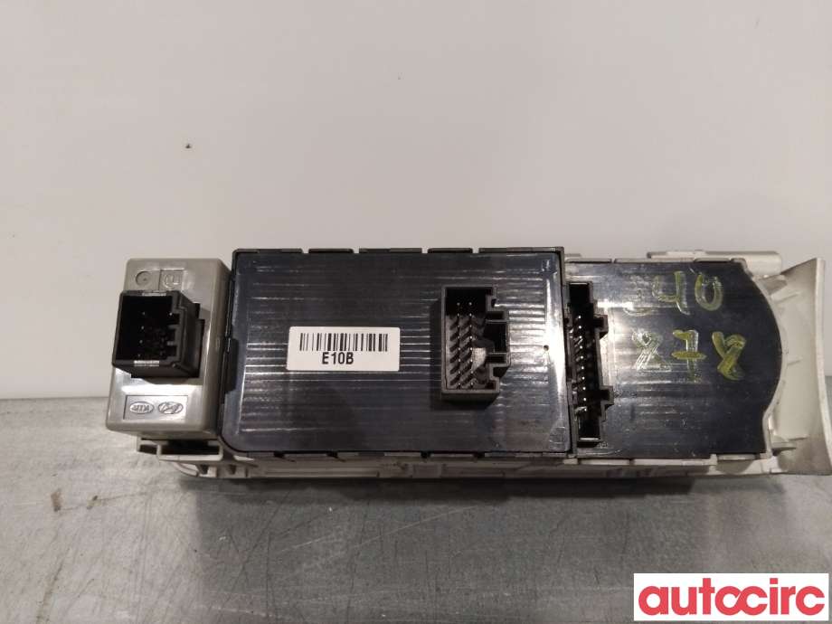 Bryter diverse til Kia Soul 2014-2019 (Type II)  (KIA|93600E4100BF6)