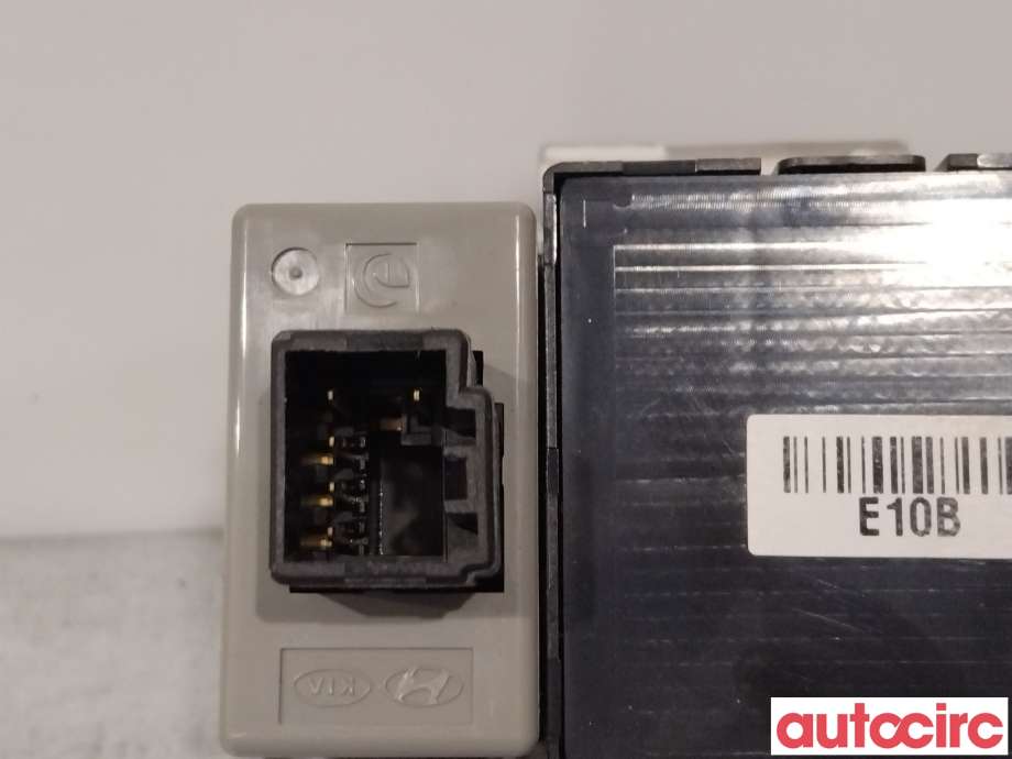 Bryter diverse til Kia Soul 2014-2019 (Type II)  (KIA|93600E4100BF6)