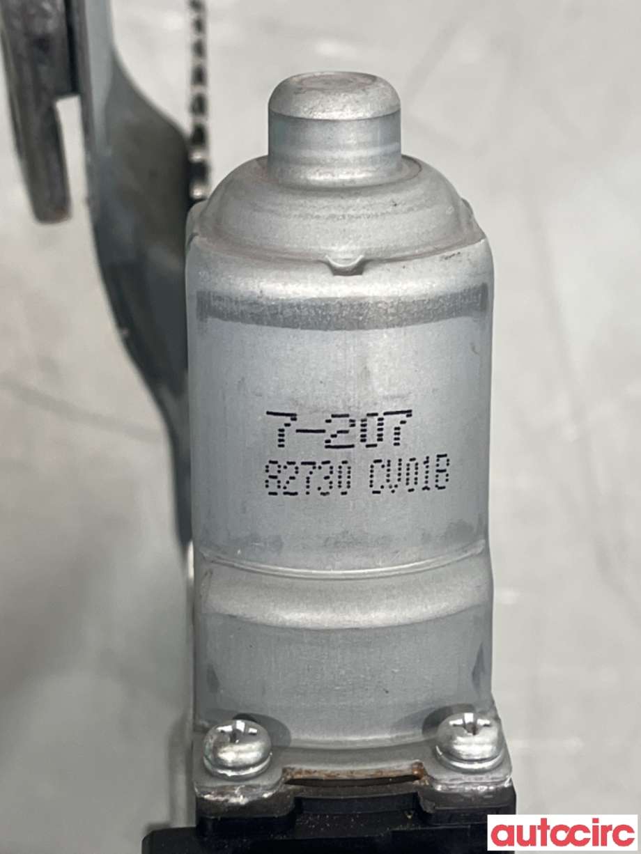Ruteheis venstre bak til Nissan Leaf 2011-2017 (Type I)  (NISSAN|82730CV01B||82730CV01C)