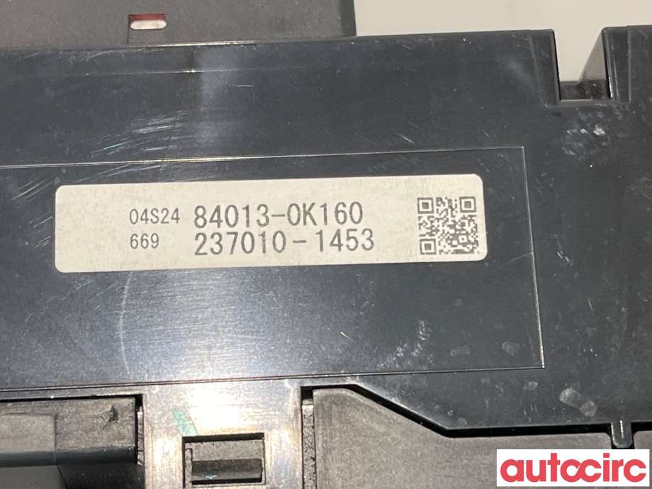 Varmeapparat betjening til Toyota Hilux 2012-2016  (TOYOTA|840130K160)