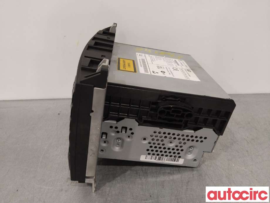 Bilstereo til Mercedes A-Klasse 2005-2012 (W169) (W169) (MERCEDES|A1699002000)