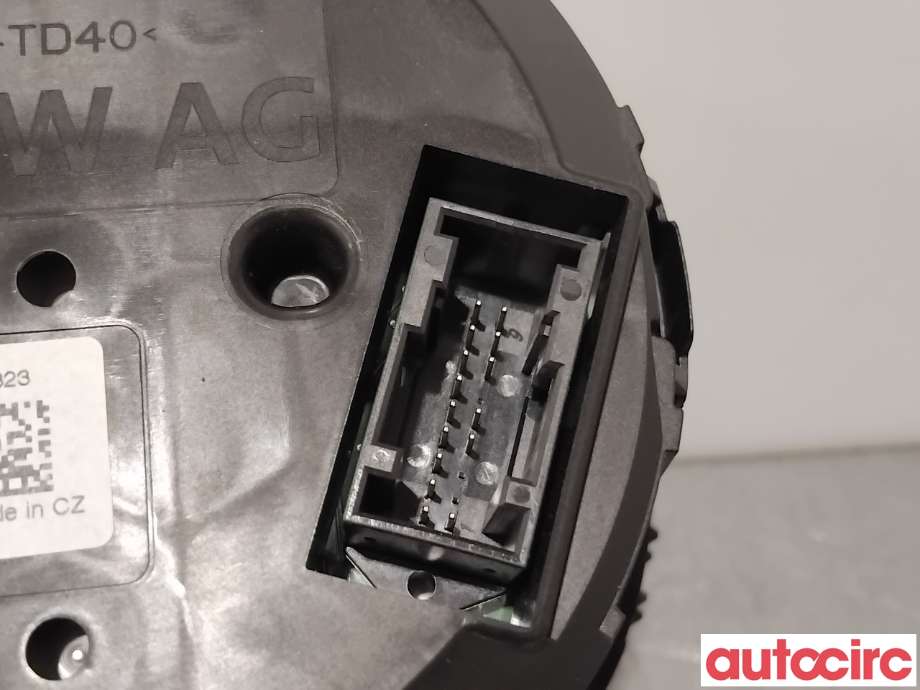 Instrumentpanel til Škoda Octavia 2017-2020 (Type III, Fase 2) (SKODA|5E0920751E|A2C1231090001)