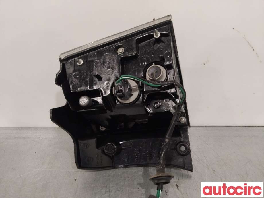 Baklykt venstre til Mitsubishi Outlander 2010-2012 (Type II, Fase 2)  (MITSUBISHI|8330A379)
