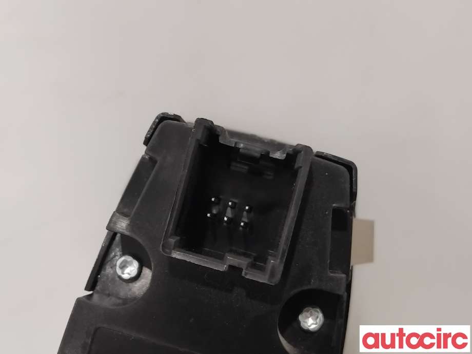 Bryter lys til Ford Focus 2011-2014 (Type III, Fase 1)  (FORD|2551321||BM5T13A024EE)