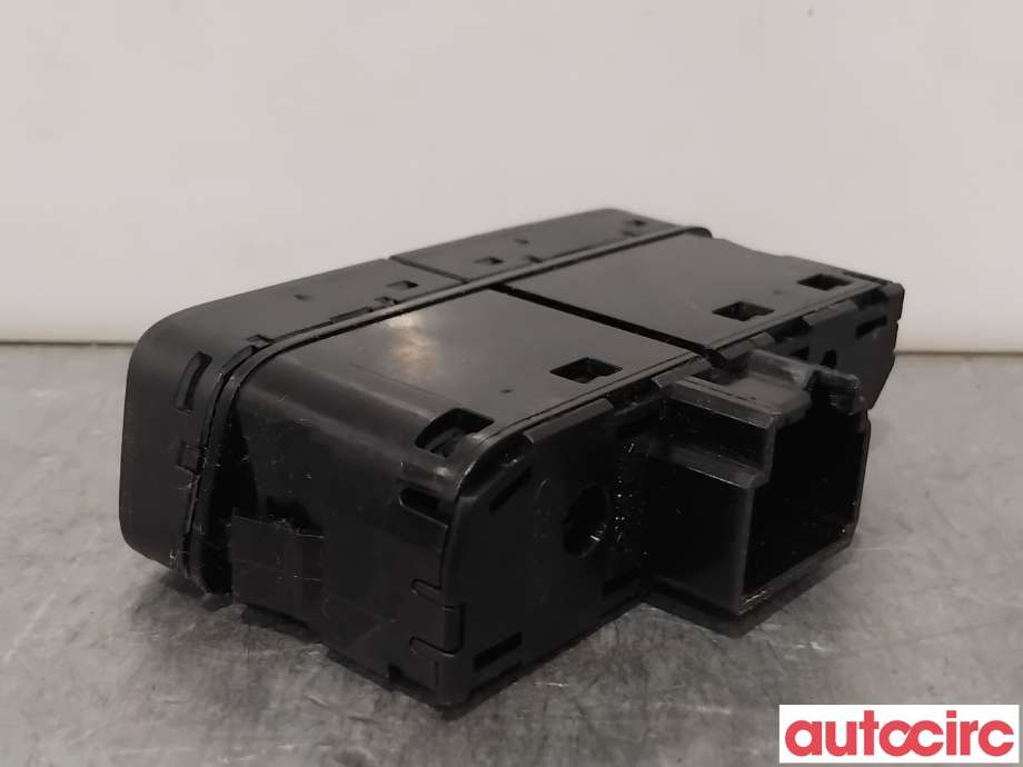 Bryter rutevarme til Ford Focus 2011-2014 (Type III, Fase 1)  (FORD|1817665||AM5T18K574AC)