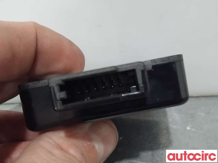 Diverse deler til Ford Focus 2011-2014 (Type III, Fase 1)  (FORD|1945263||DE8T19H463DA)