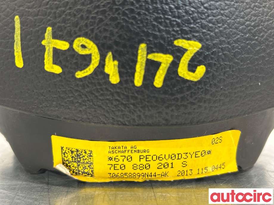 Airbag rattpute til VW Transporter / Caravelle 2009-2015 (Fase 2) (T5) (T5) (VOLKSWAGEN|7E0880201AT|7E0880201S)