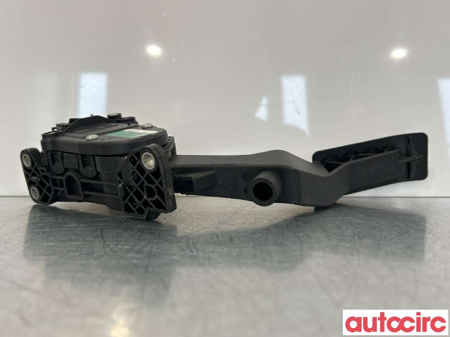 Pedal gass til VW Transporter / Caravelle 2009-2015 (Fase 2) (T5) (T5) (VOLKSWAGEN|7E1721503C)