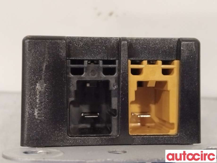 Antenne forsterker til VW Tiguan 2011-2016 (Type I, Fase 2)  (VOLKSWAGEN|5N0035570A)