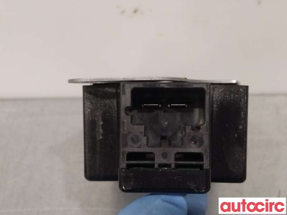 Antenne forsterker til VW Tiguan 2011-2016 (Type I, Fase 2)  (VOLKSWAGEN|5N0035570A)