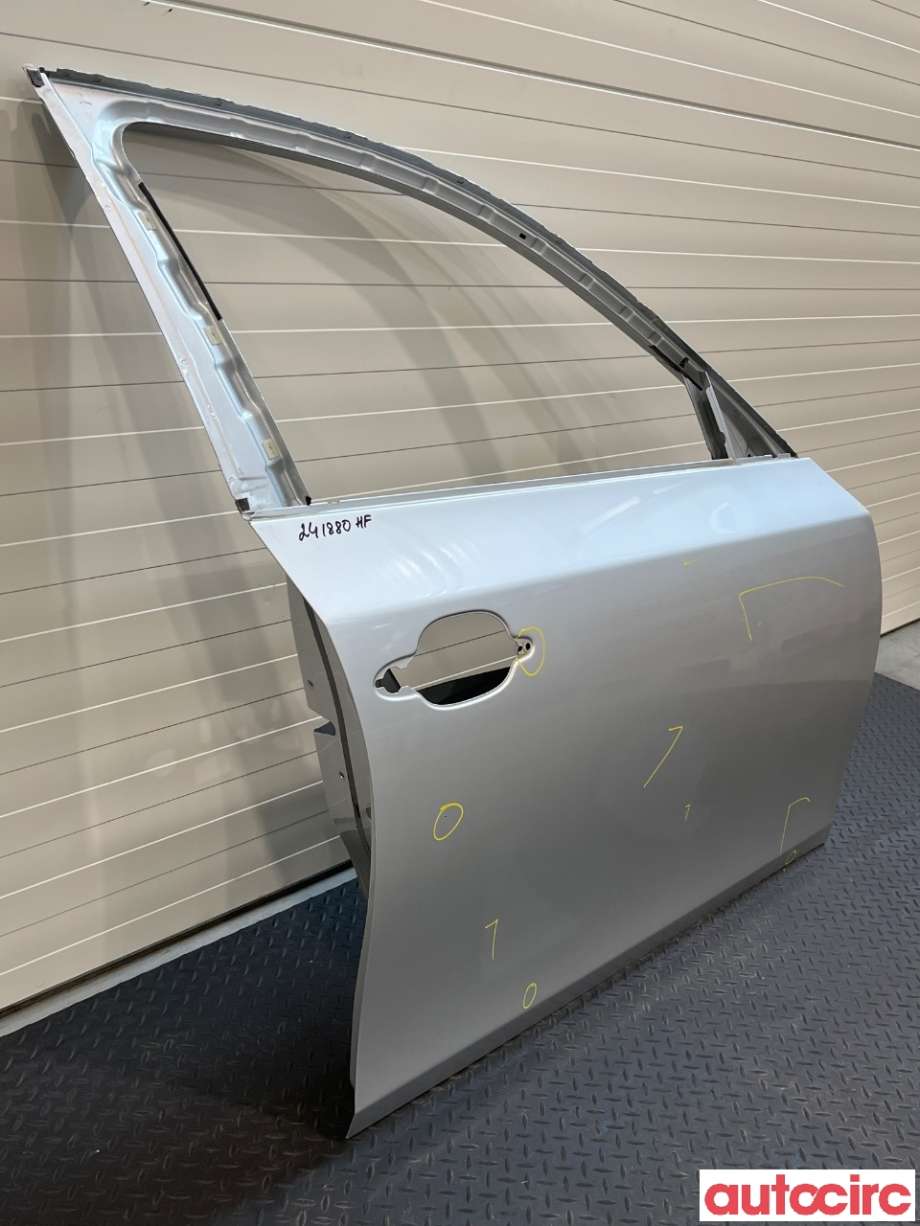 Dør høyre foran til BMW 5-Serie 2003-2010 (E60/E61) (E60/E61) (BMW|41515A2A3A6)