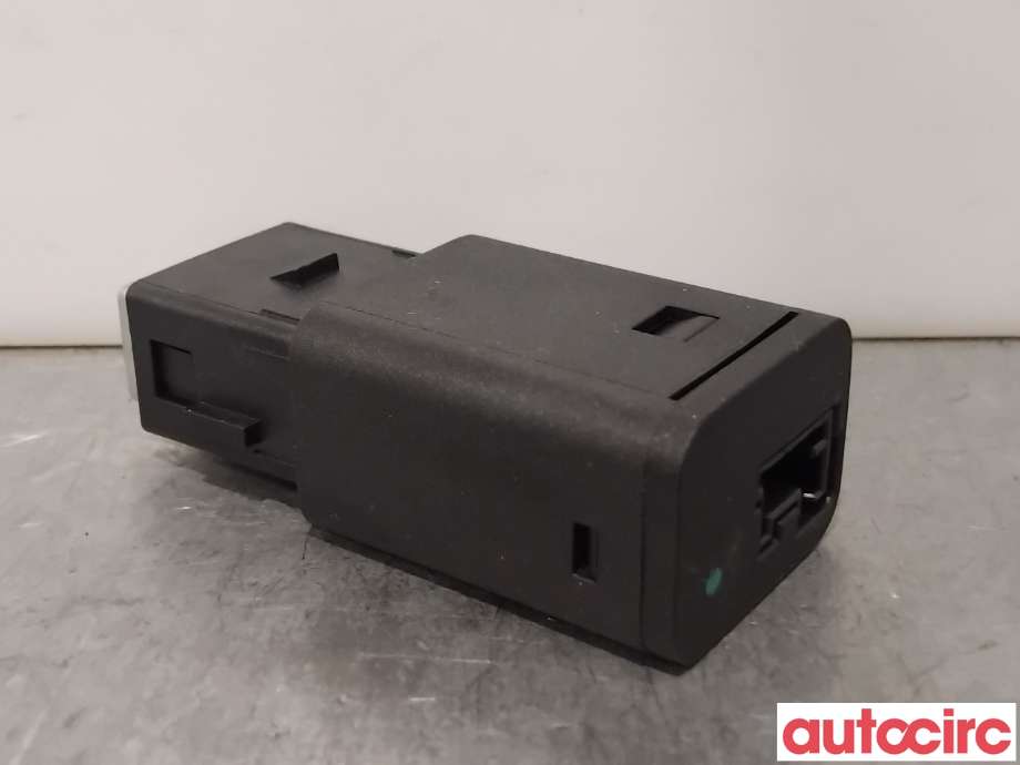 Diverse deler til Peugeot 2008 2019-->> (Type II)  (PEUGEOT|98217039DX|)