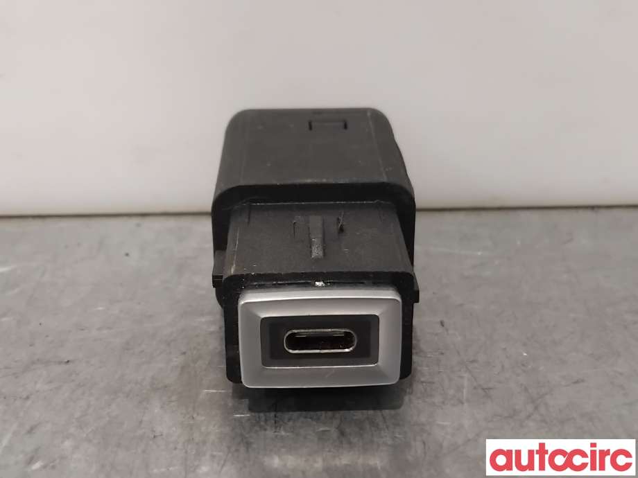 Diverse deler til Peugeot 2008, 2019-->> (Type II)  (PEUGEOT|98313506DX)