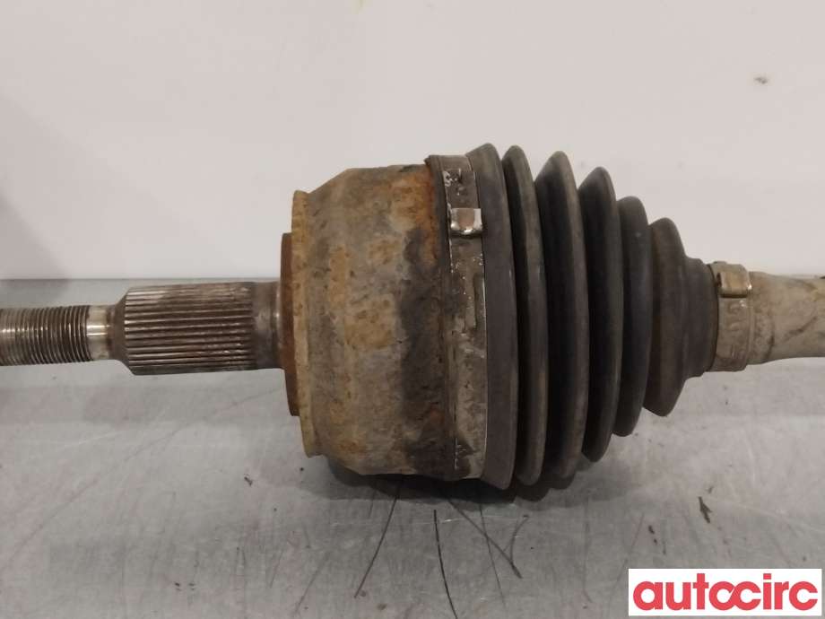 Drivaksel venstre foran til VW Transporter / Caravelle 2009-2015 (Fase 2) (T5) (T5) (VOLKSWAGEN|7E0407271SX||7E0407271AC)