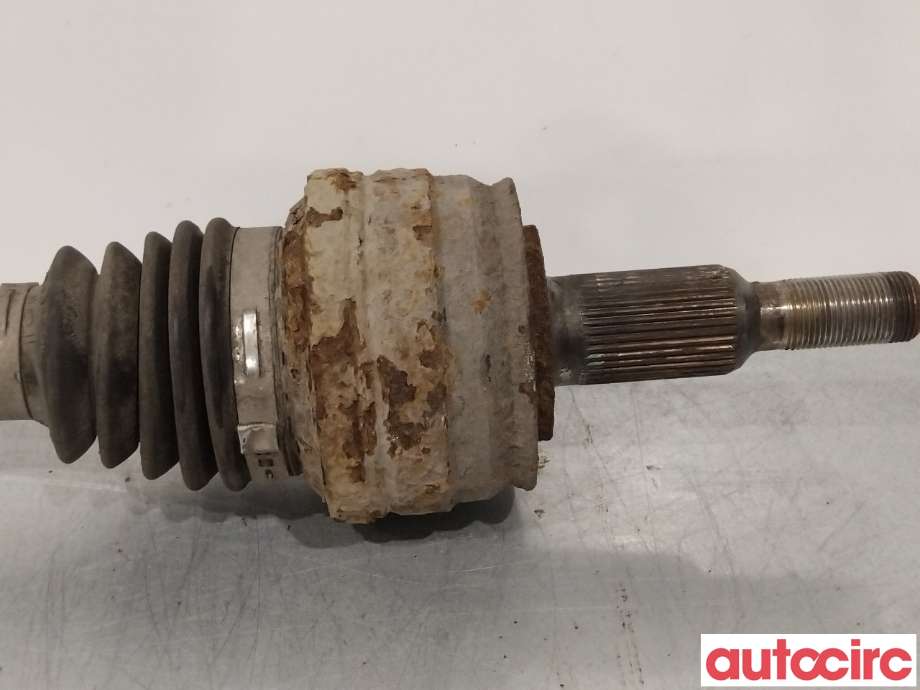 Drivaksel høyre bak til VW Transporter / Caravelle 2009-2015 (Fase 2) (T5) (T5) (VOLKSWAGEN|7E0501202X|7E0501202|7E0501202A)